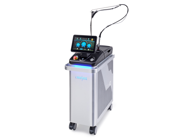 当院で使用する医療用レーザー機器「ジェントルレーズPRO」の機器